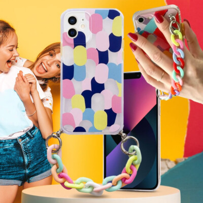 Coque iPhone 13 avec chaine