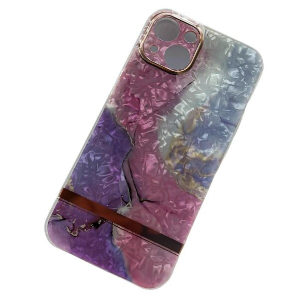 Coque iPhone 13 effet marbre rose 2