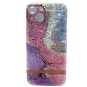 Coque iPhone 13 effet marbre rose