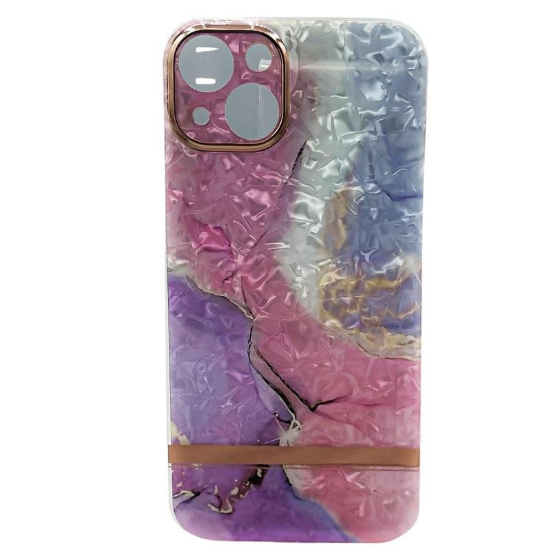 Coque iPhone 13 effet marbre rose